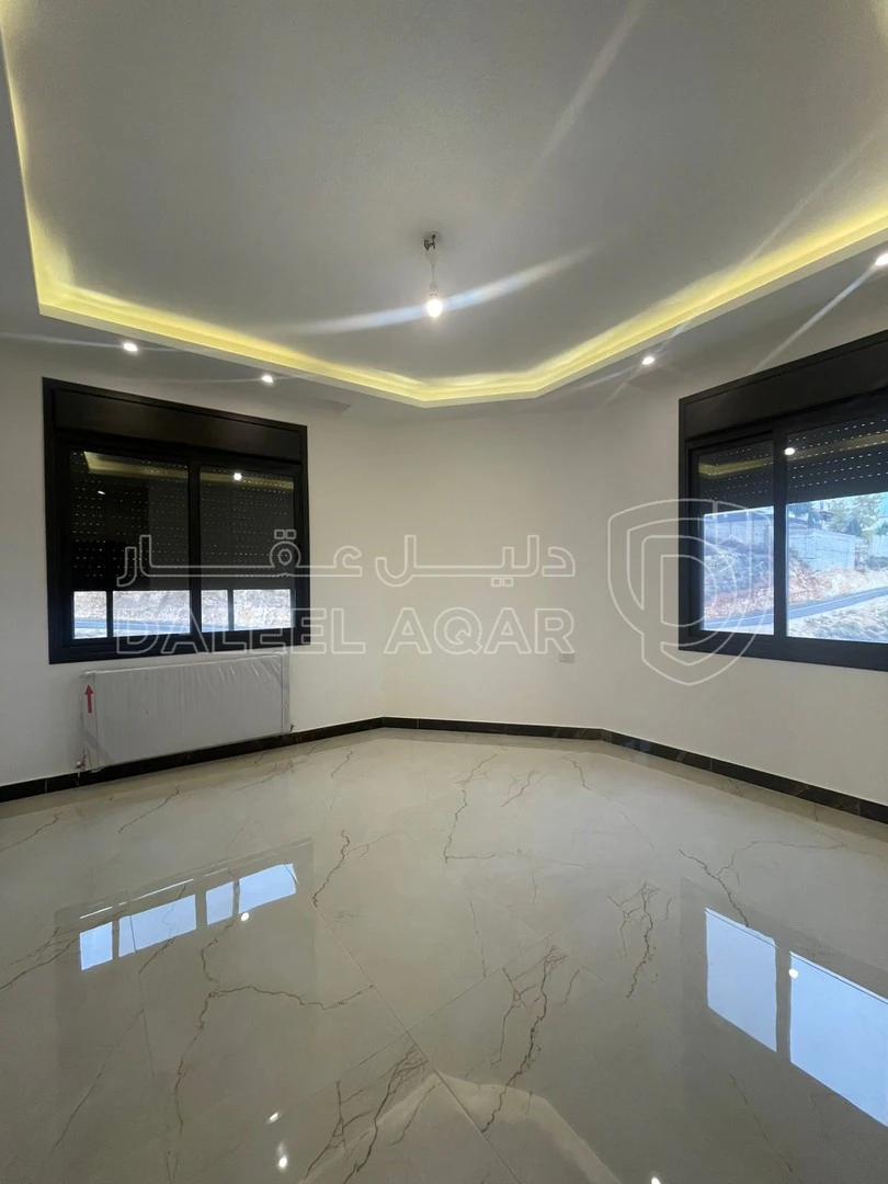 شقة في جبيهة خلف السيفوي  - 115,000 دأ - صورة 1